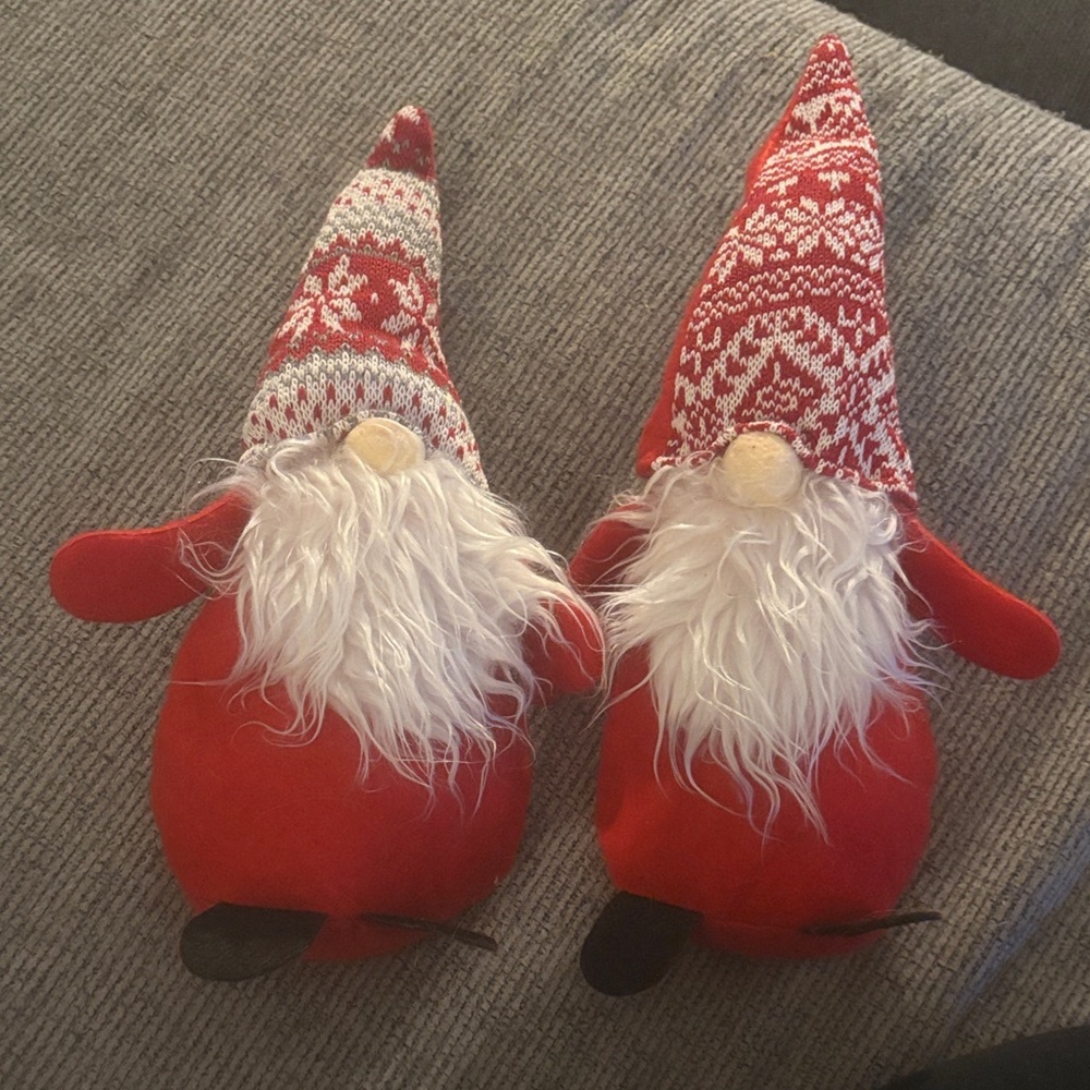 Red and White Gnome Decor